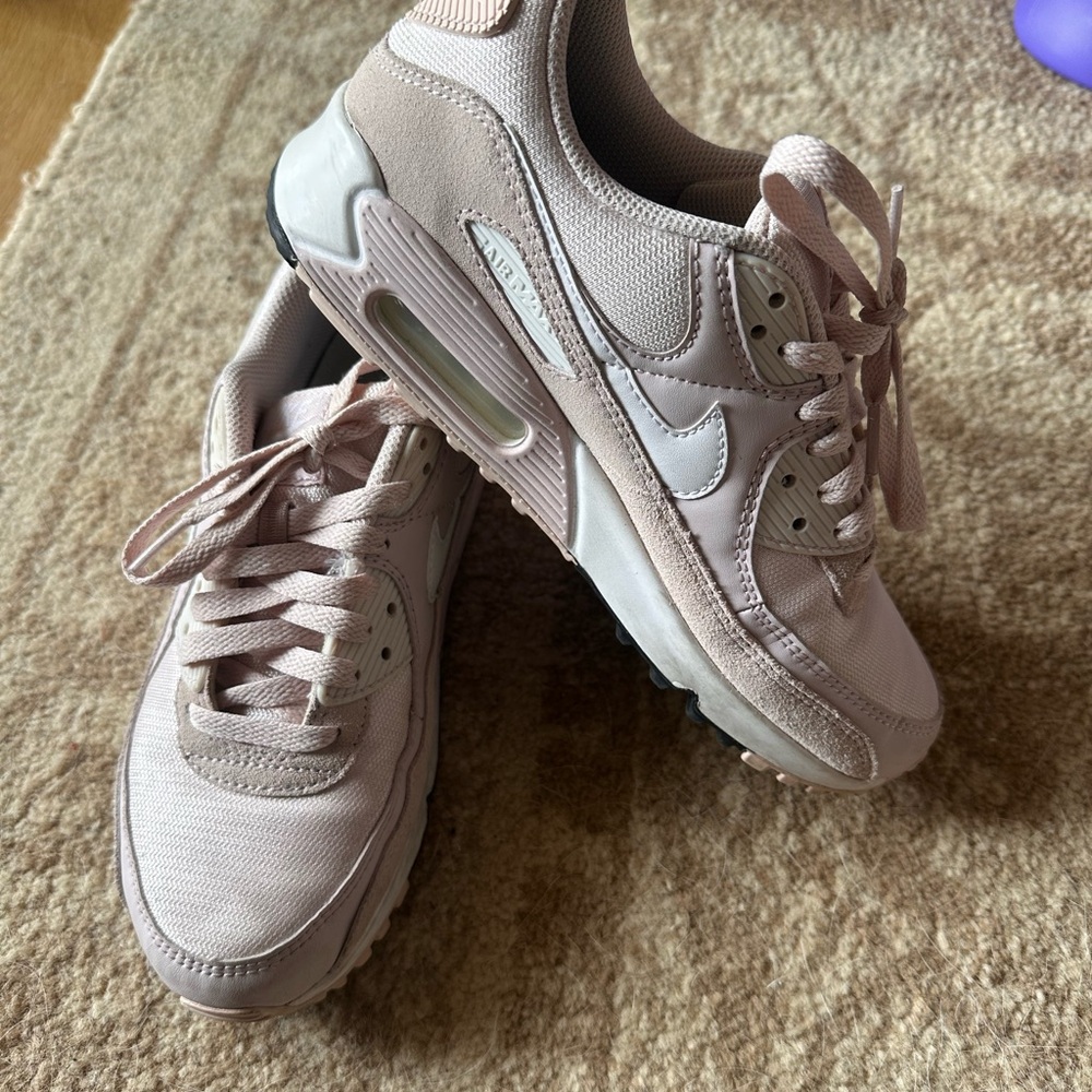 Nike Air Max 90